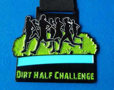 Dirt half Challenge 2015 medal